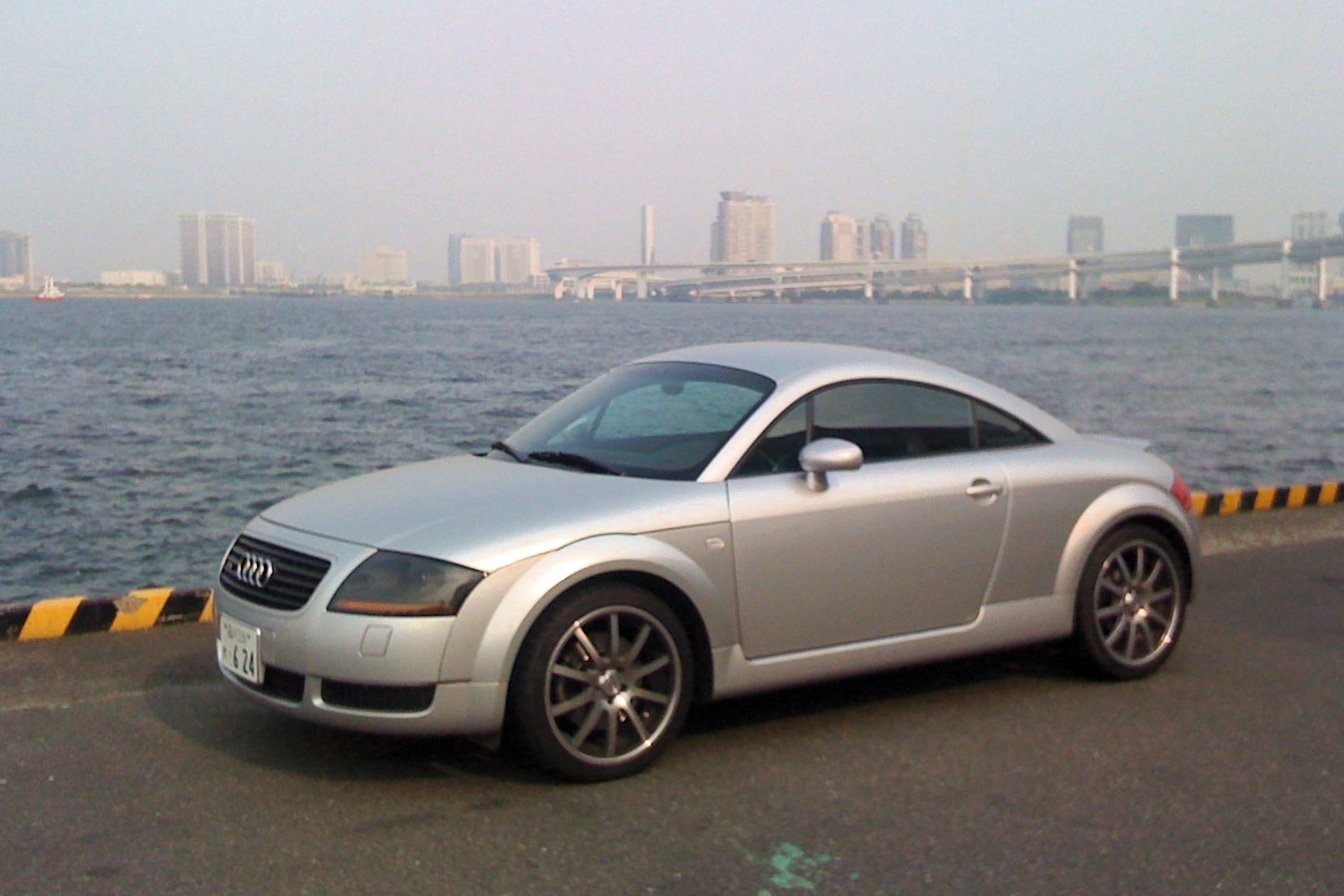 Audi TT 8N Quattro ESP警告灯 1 090512 010