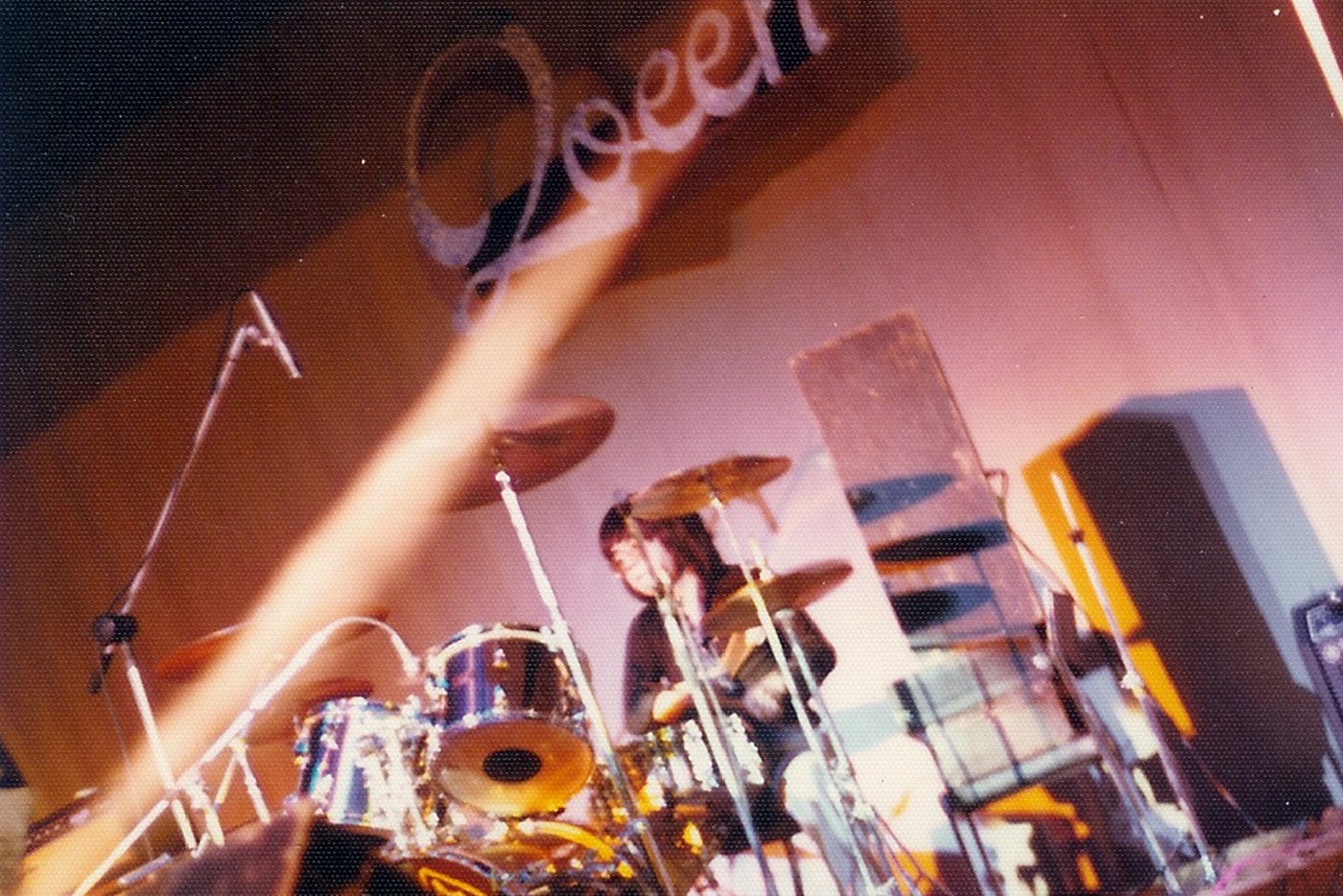 Drummer 横井ジン 1 03 Qoeen